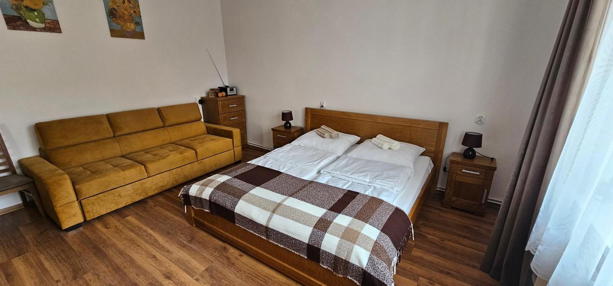 U Janka Trzeciego 6 Sauna & Jacuzzi Oleszyce Esterno foto