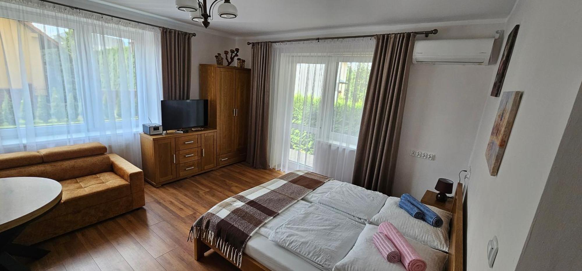 U Janka Trzeciego 6 Sauna & Jacuzzi Oleszyce Esterno foto